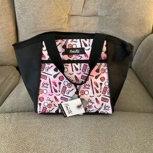 Nanette Lepore insulated Lunch Bag